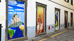 Funchal, les portes peintes 